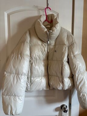 Calvin Klein Cream Short Puffer Jacket